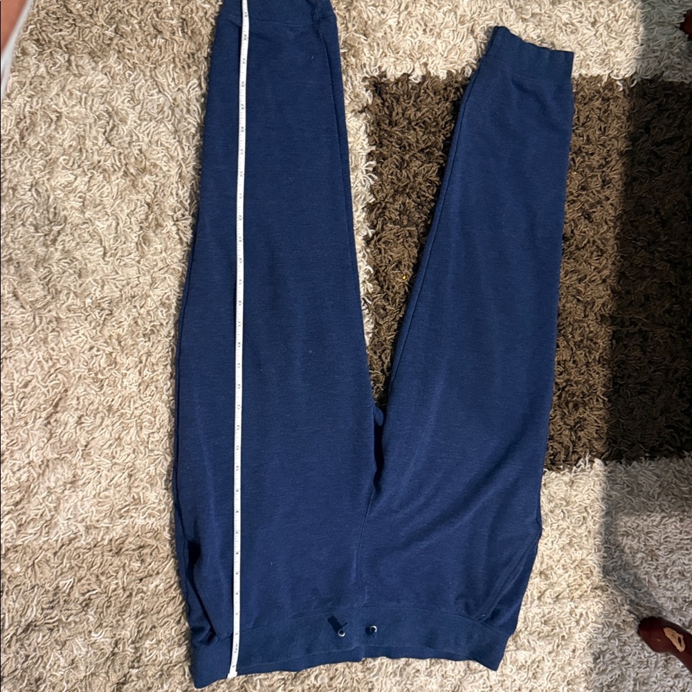 Women’s Two Piece L.L. Bean sweat suit! Size L - Picture 6 of 9
